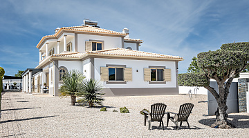 Villa immacolata ed elegante ad Albufeira