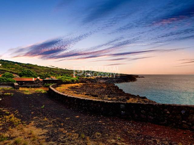 Seaside Villa with Unrivaled Views in Fogo, Pico Island