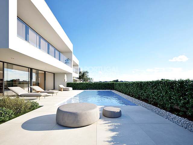 Brand New Contemporary 4-Bed Villa With Pool And Exceptional Ocean Views.