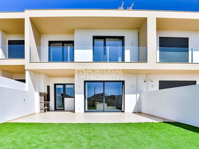 Moradia em Condomínio na praia da Areia Branca