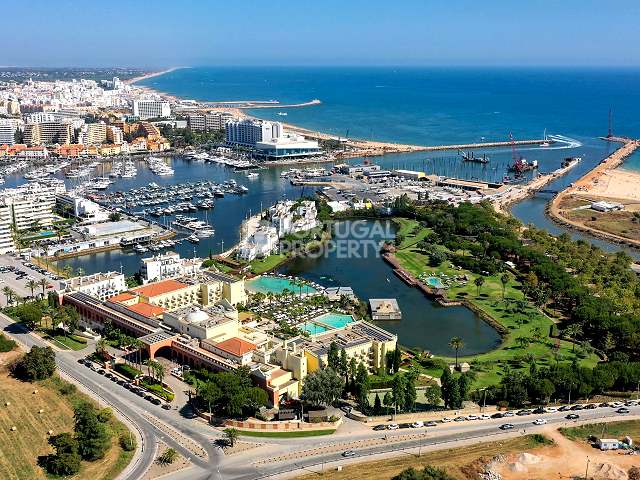 Außergewöhnliche luxuriöse 2-Bett-Wohnung mit Blick auf den Yachthafen von Vilamoura - 200 m vom Strand entfernt