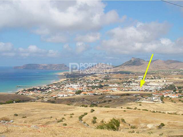 Spacious Triplex Apartment with Large Living Areas and Balconies, Porto Santo