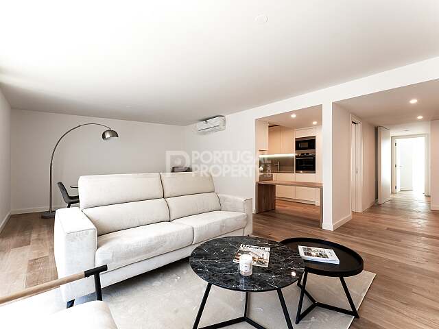 Fantastic Investment Opportunity T3 Apartment in Olaias, Lisbon